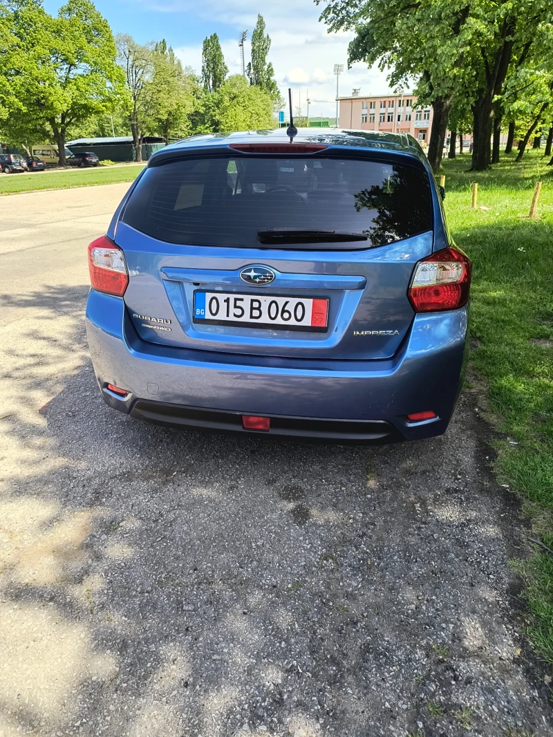 Subaru Impreza 1.6i AWD, снимка 3 - Автомобили и джипове - 52586027