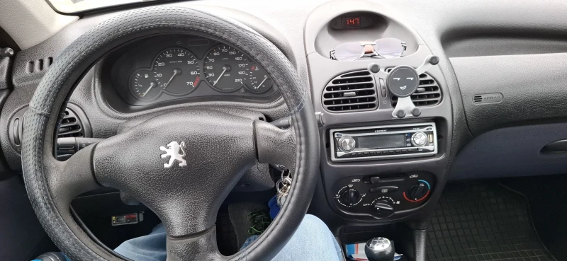 Peugeot 206, снимка 9 - Автомобили и джипове - 52448420