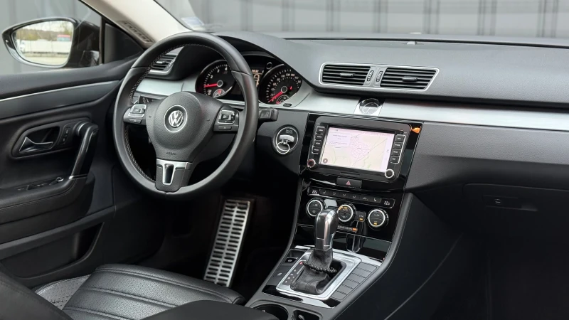 VW Passat R-LINE, снимка 8 - Автомобили и джипове - 52665213