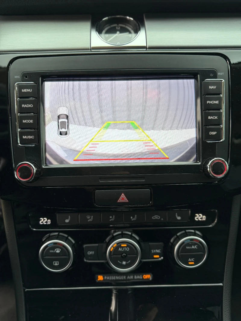 VW Passat R-LINE, снимка 15 - Автомобили и джипове - 52665213