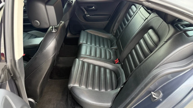 VW Passat R-LINE, снимка 14 - Автомобили и джипове - 52665213