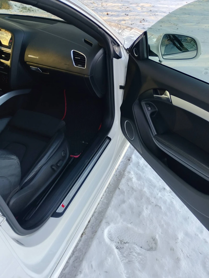 Audi A5 2.0 TFSI 2010, снимка 10 - Автомобили и джипове - 53089806