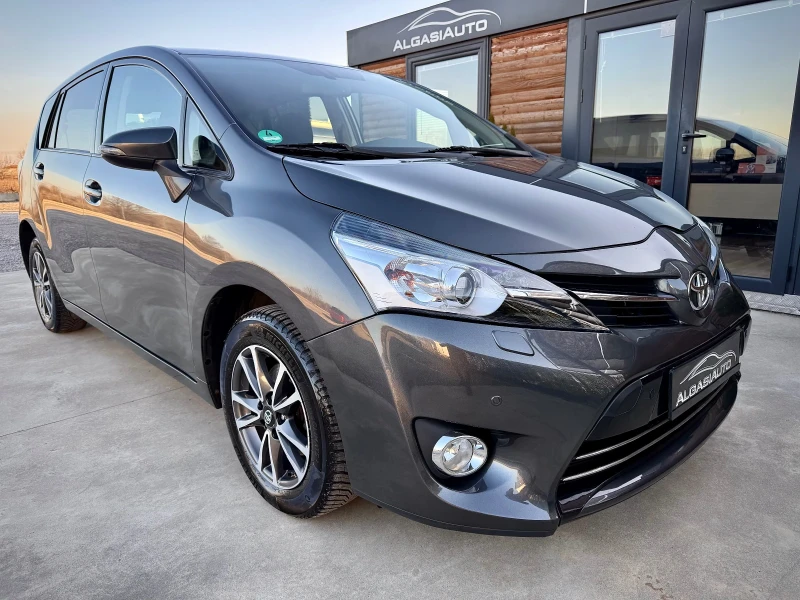 Toyota Verso 1.8 VALVEMATIC* NAVI* CAMERA* LED* XENON, снимка 6 - Автомобили и джипове - 53168197