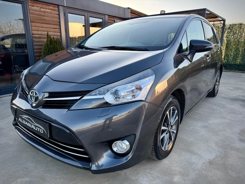 Toyota Verso 1.8 VALVEMATIC* NAVI* CAMERA* LED* XENON, снимка 8 - Автомобили и джипове - 53168197