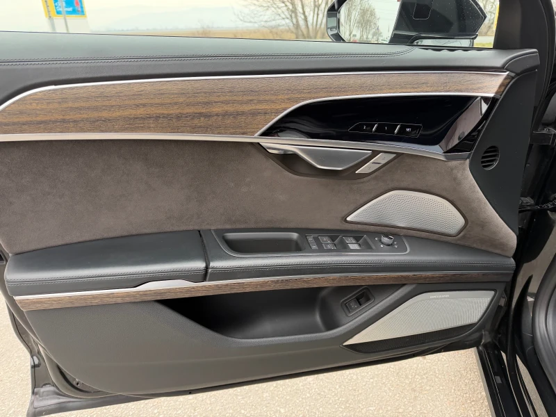 Audi A8 L-50TDI-LONG-3хTV-B&O-BUISNESS-PANORAMA-MATRIX, снимка 16 - Автомобили и джипове - 53176277