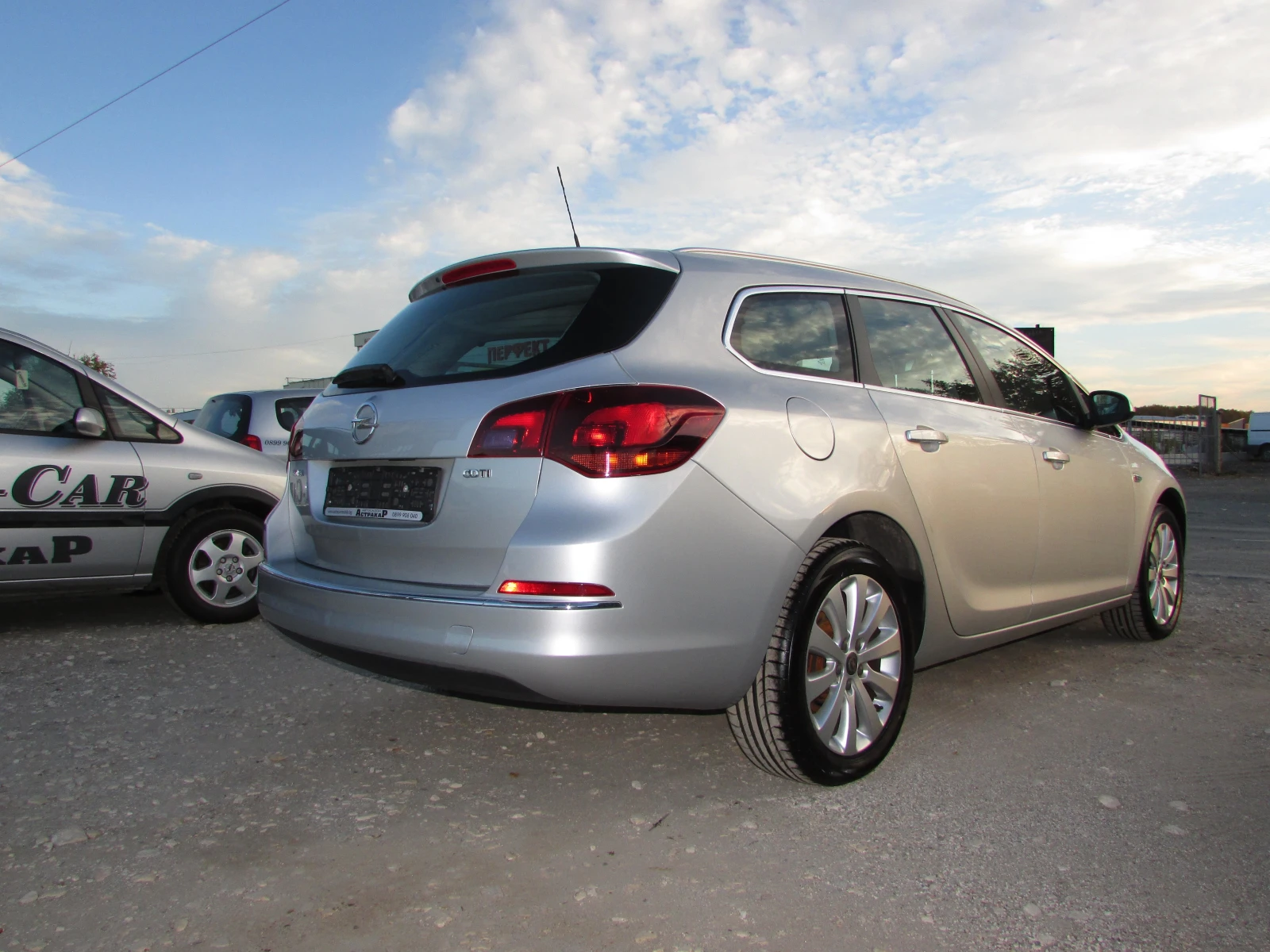 Opel Astra 1.6CDTI COSMO EU6B - изображение 5