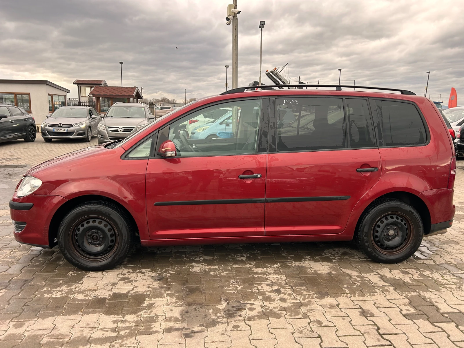 VW Touran 2.0METAN 6+ 1 EURO 4 - изображение 9