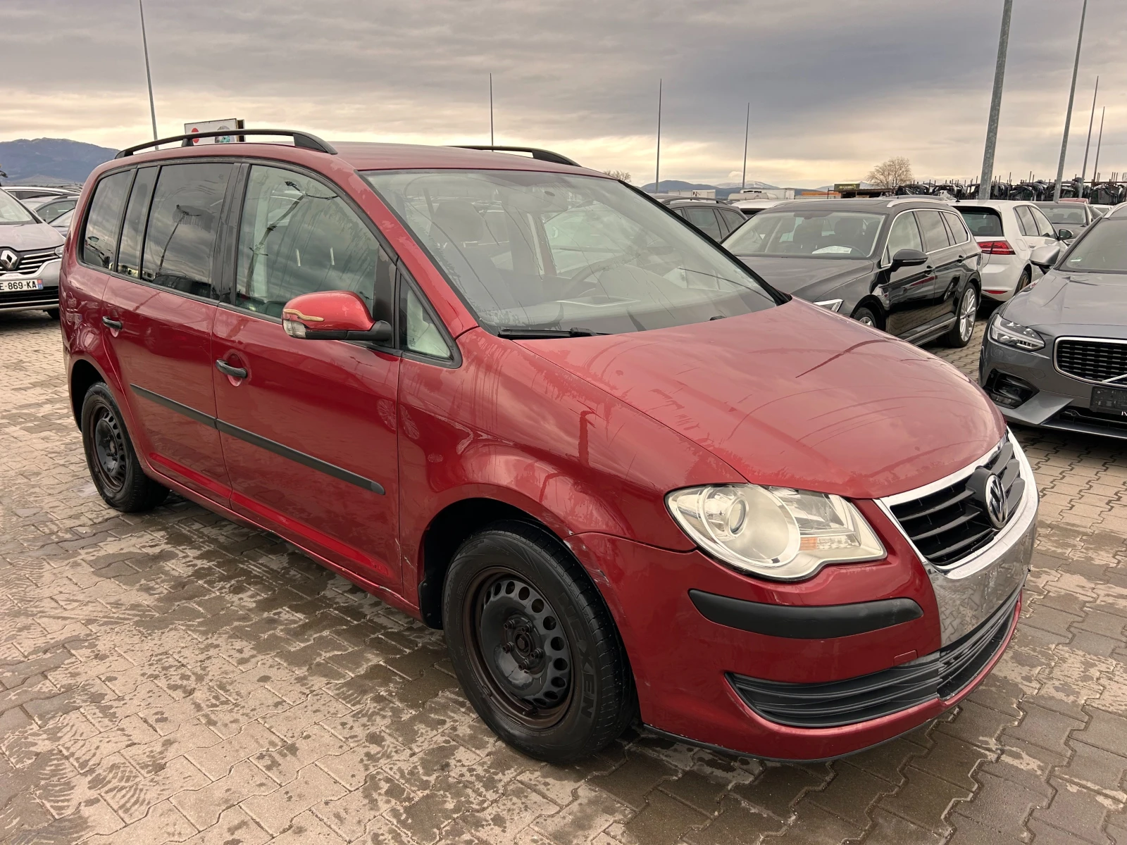 VW Touran 2.0METAN 6+ 1 EURO 4 - изображение 4