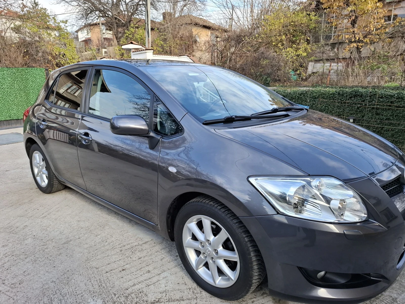 Toyota Auris 1.4D4D Уникат  - изображение 9