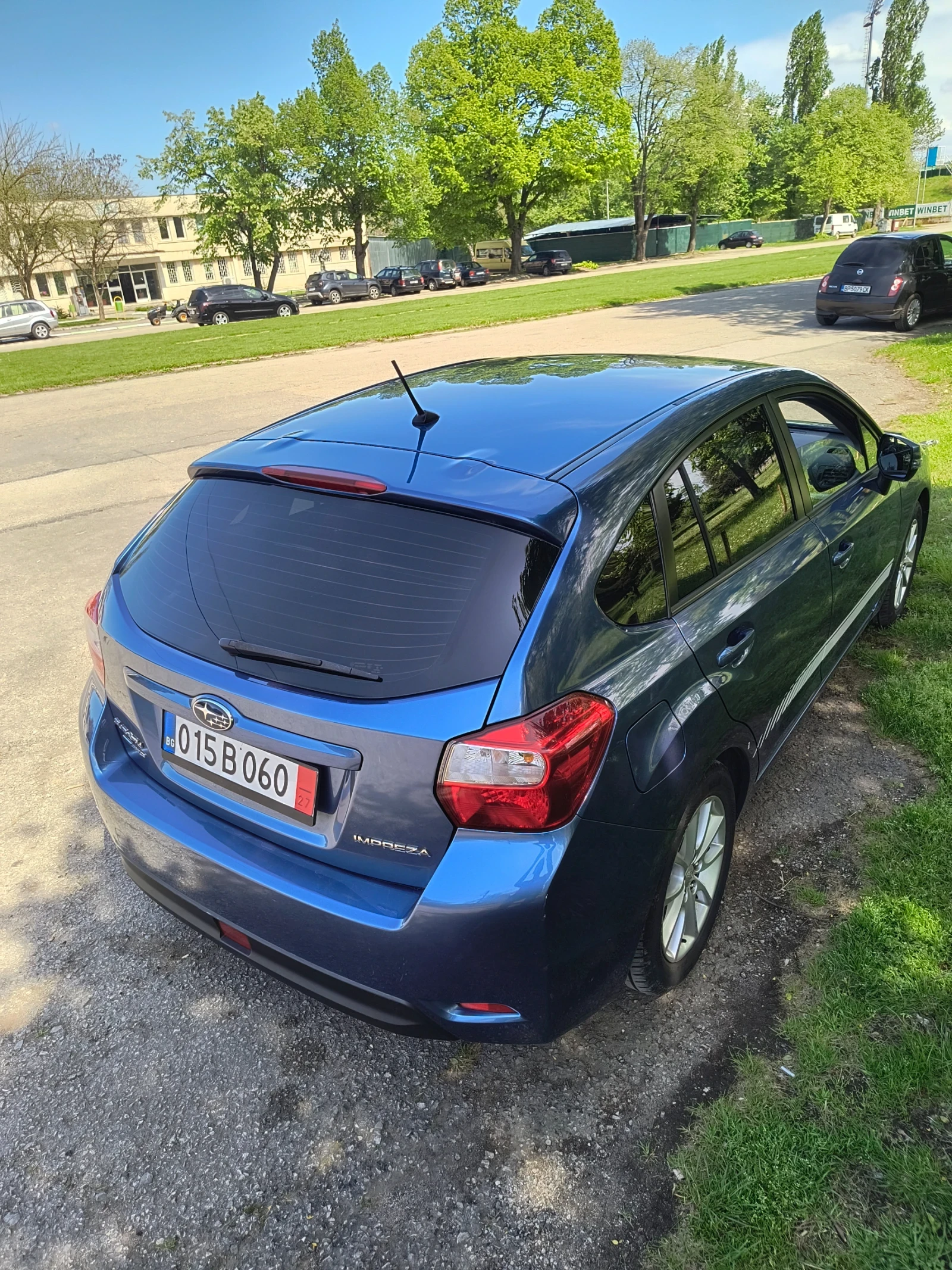 Subaru Impreza 1.6i AWD - изображение 2