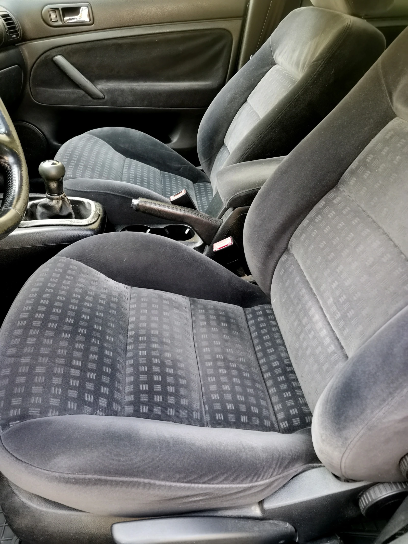 VW Passat  - изображение 10