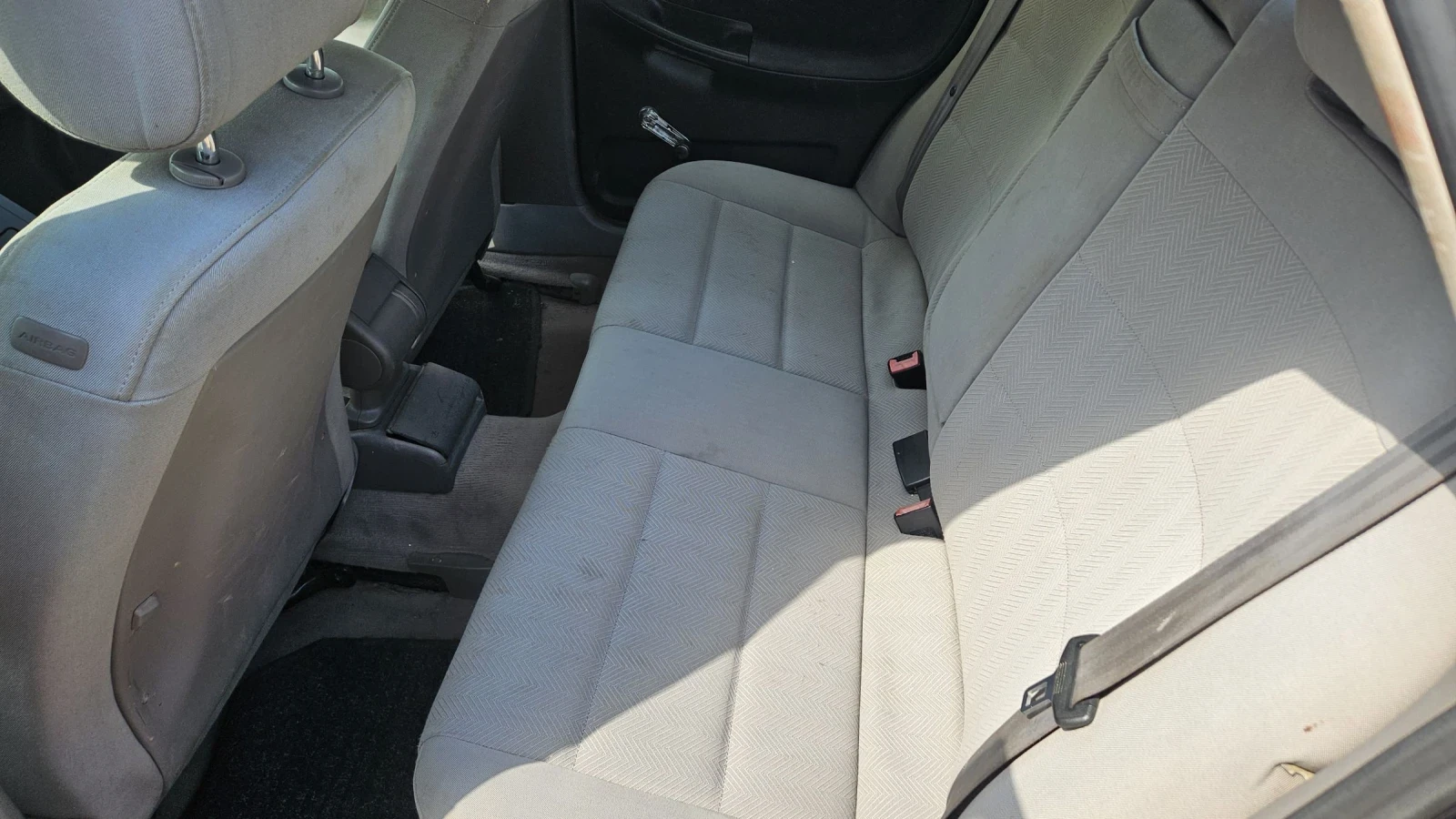 Audi A4 1.9 TDI  - изображение 9
