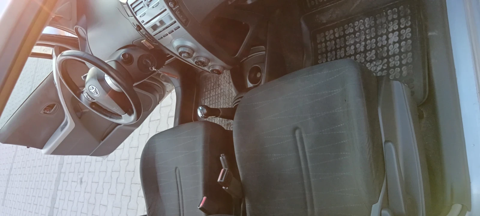 Toyota Yaris 1.4 D4D - изображение 10
