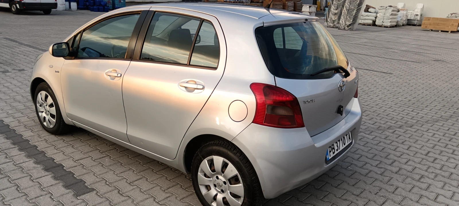 Toyota Yaris 1.4 D4D - изображение 5