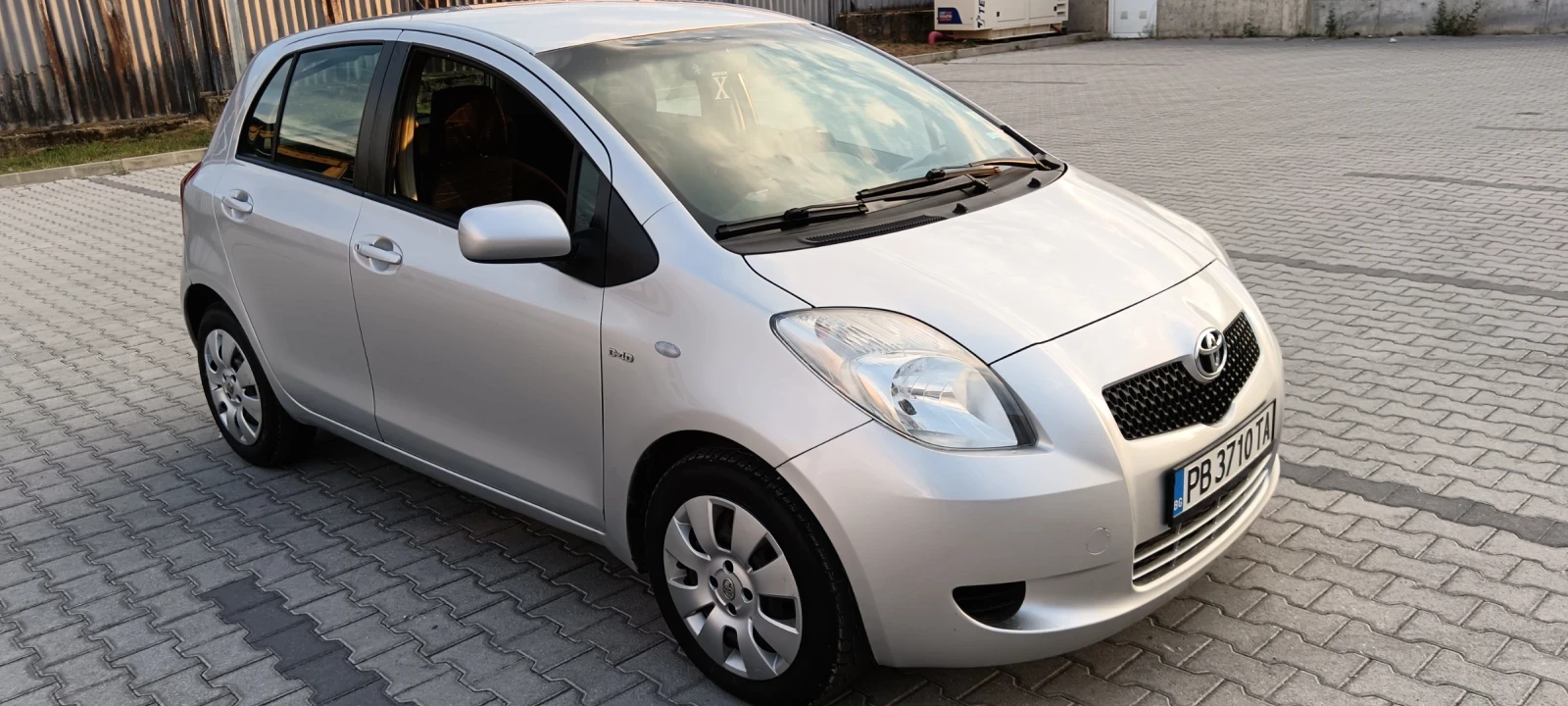Toyota Yaris 1.4 D4D - изображение 3