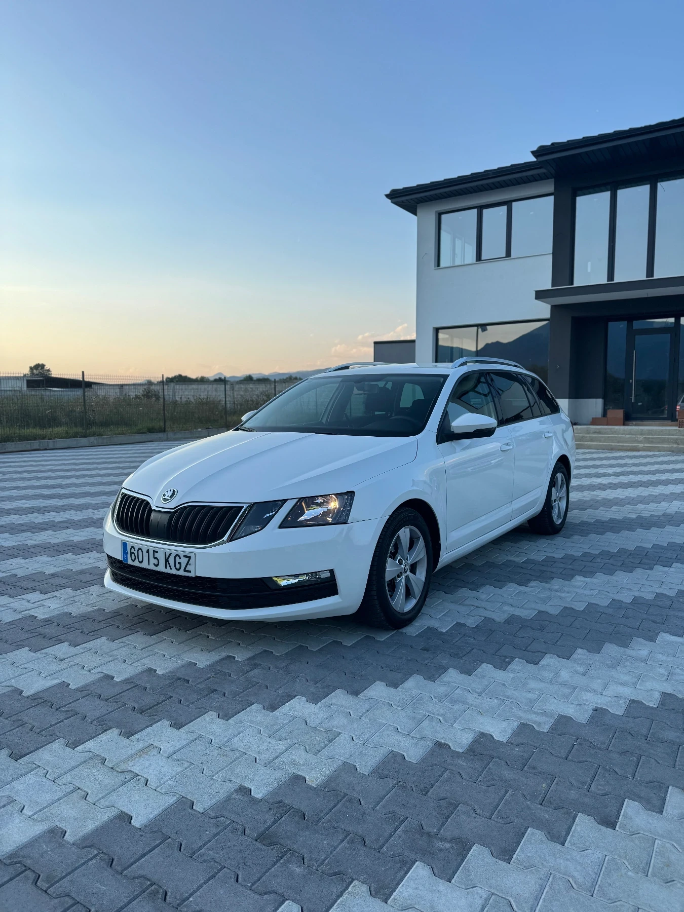 Skoda Octavia 2.0 TDI 150k.c | Mobile.bg   1
