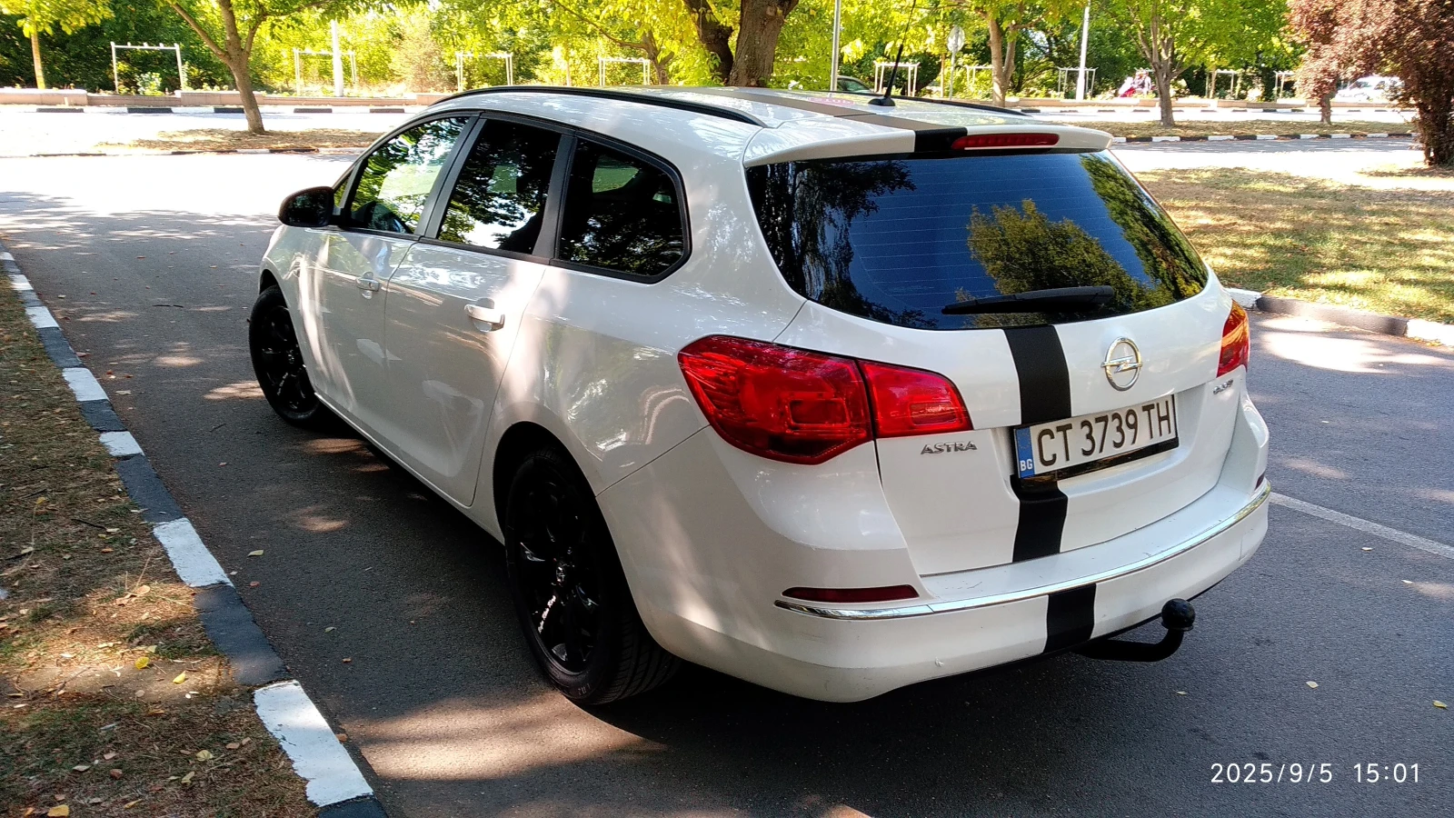Opel Astra 1.7 ECOflex Facelift Sports Tourer - изображение 5