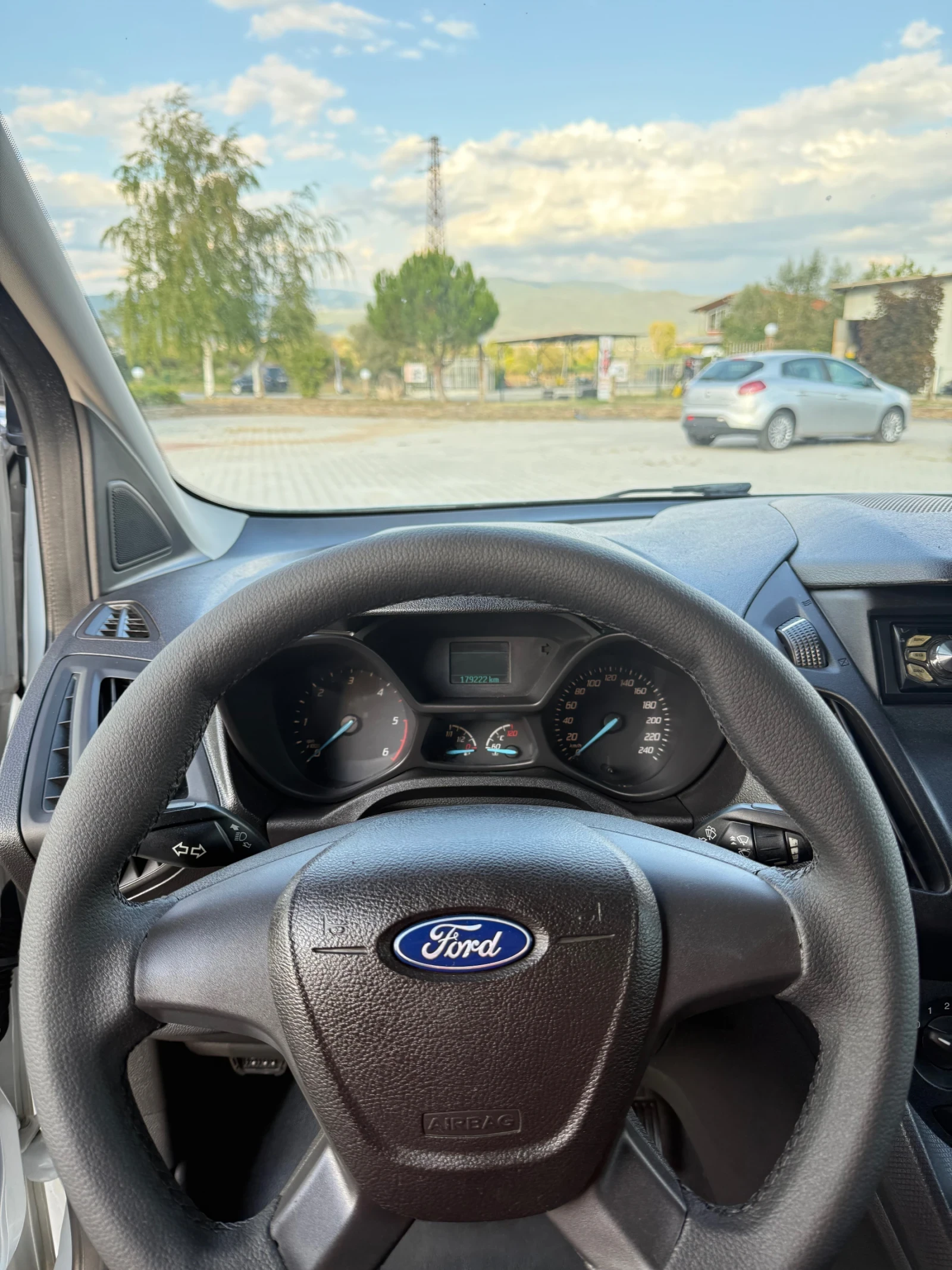 Ford Connect  - изображение 10