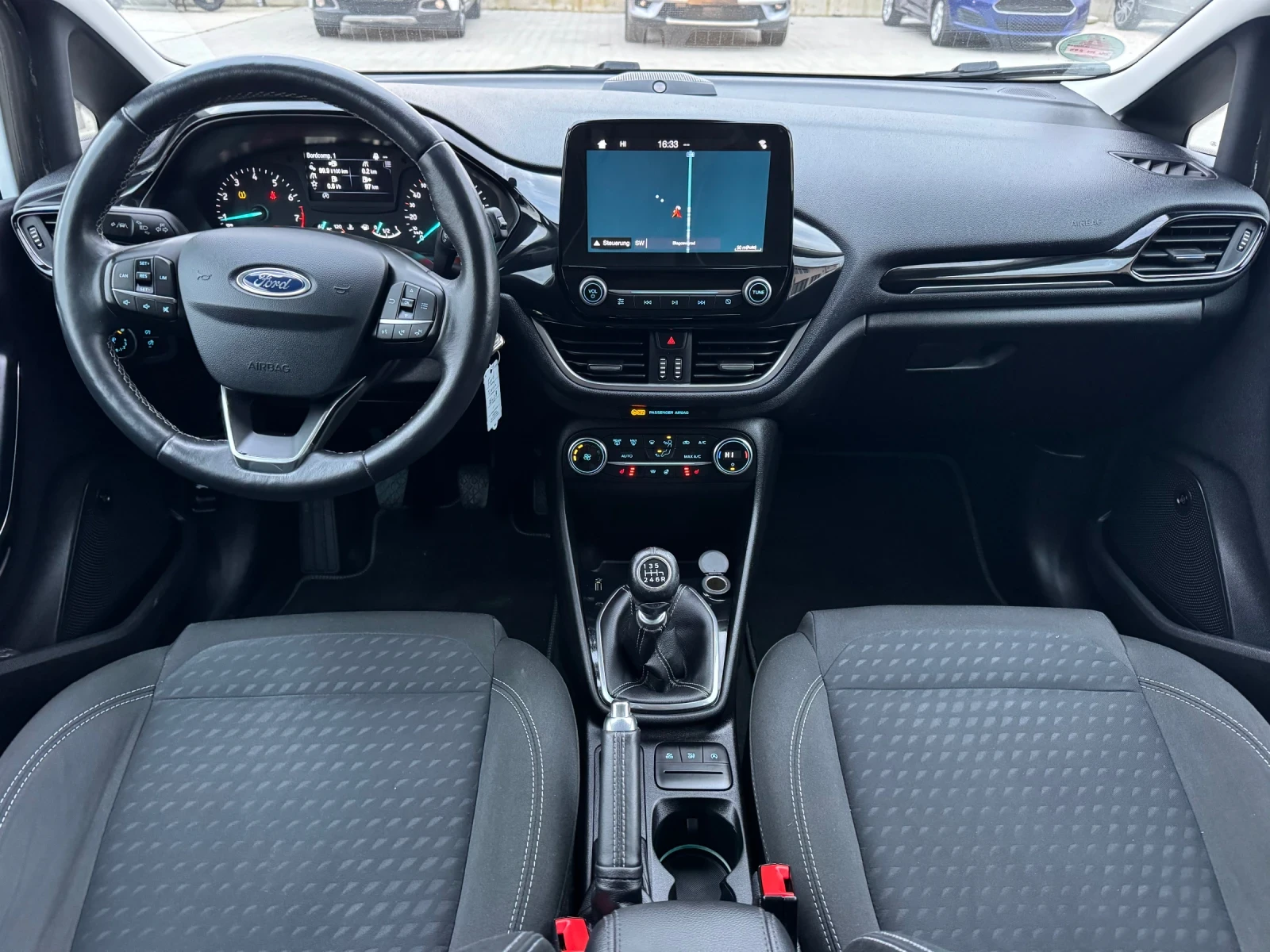 Ford Fiesta 1.0i TITANIUM B&O NAVI SERVIZ - изображение 10