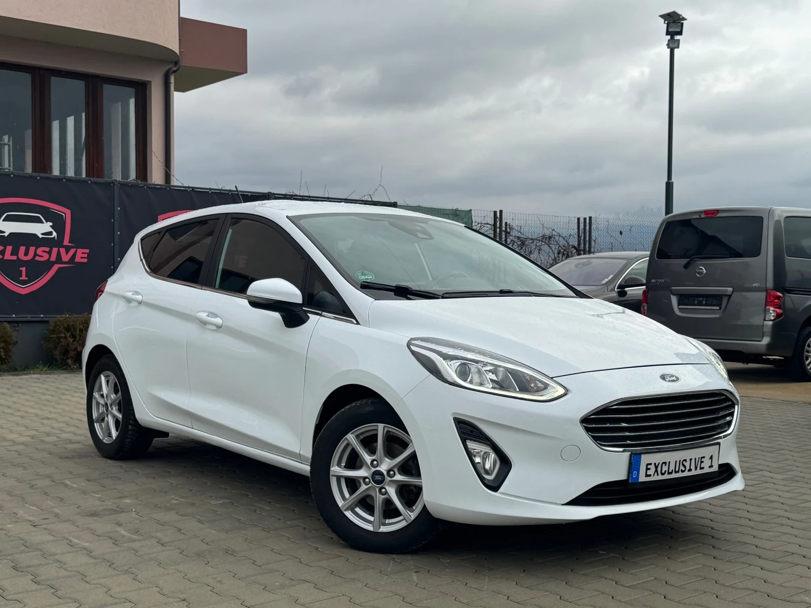 Ford Fiesta 1.0i TITANIUM B&O NAVI SERVIZ - изображение 7