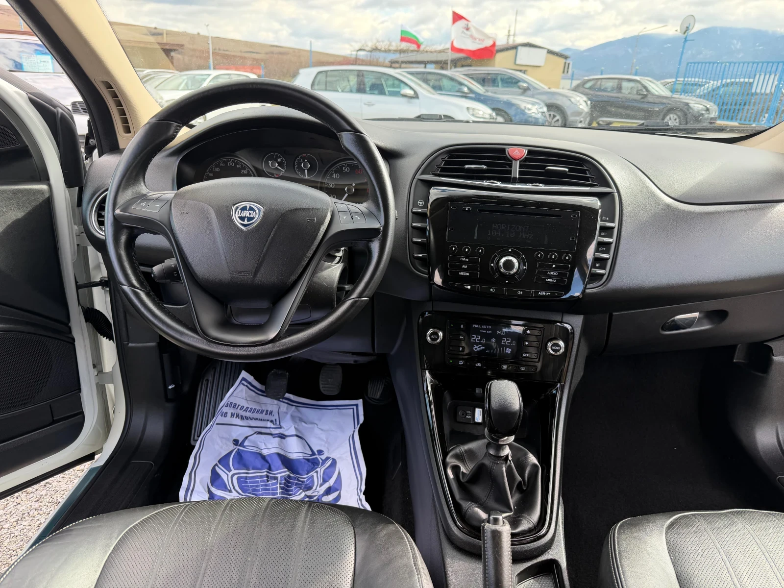 Lancia Delta 1.4 t-jet, снимка 8 - Автомобили и джипове - 53869996