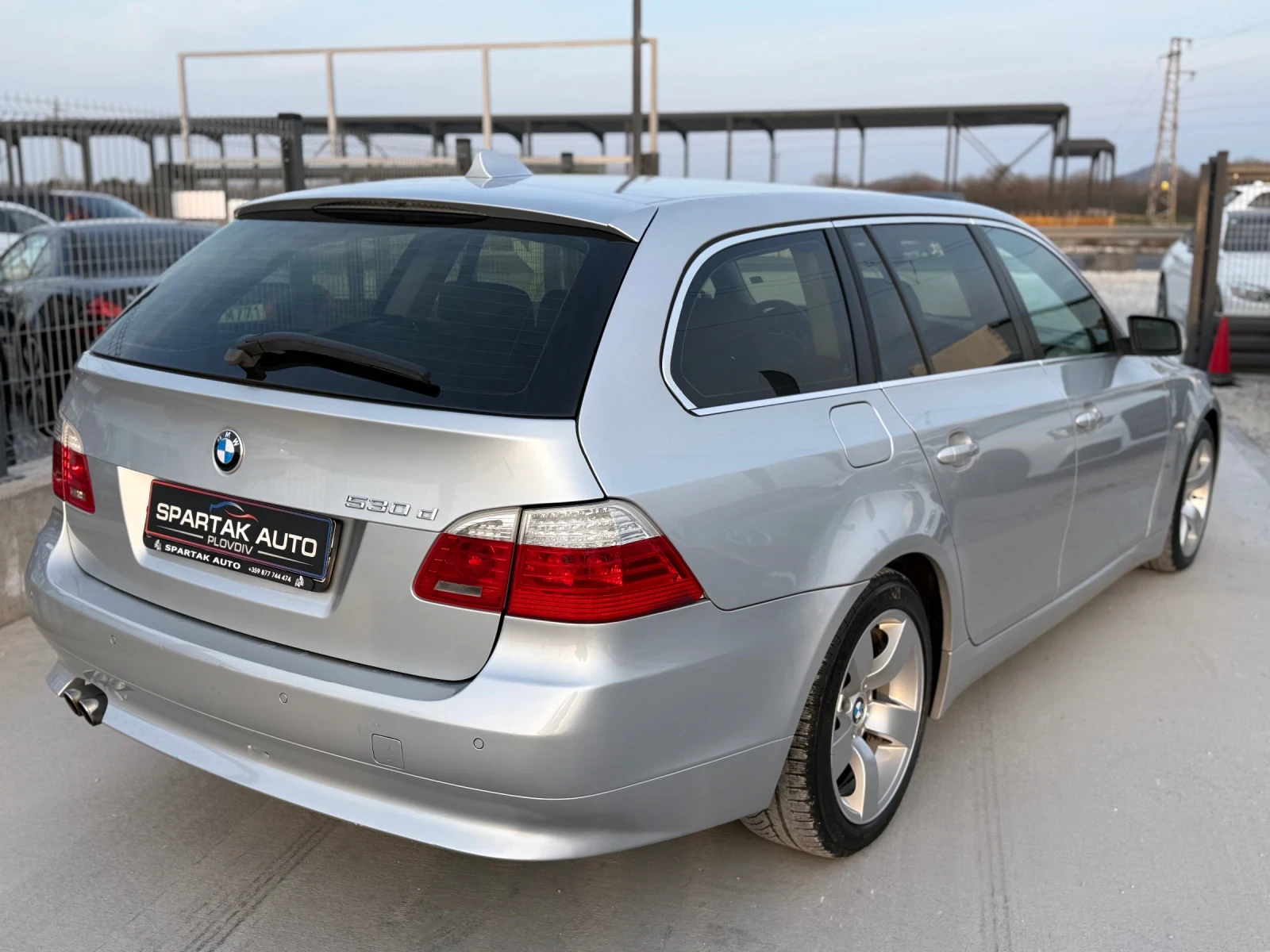 BMW 530 D* 2008г* FACE* Автоматик* Топ Състояние* , снимка 4 - Автомобили и джипове - 53880237