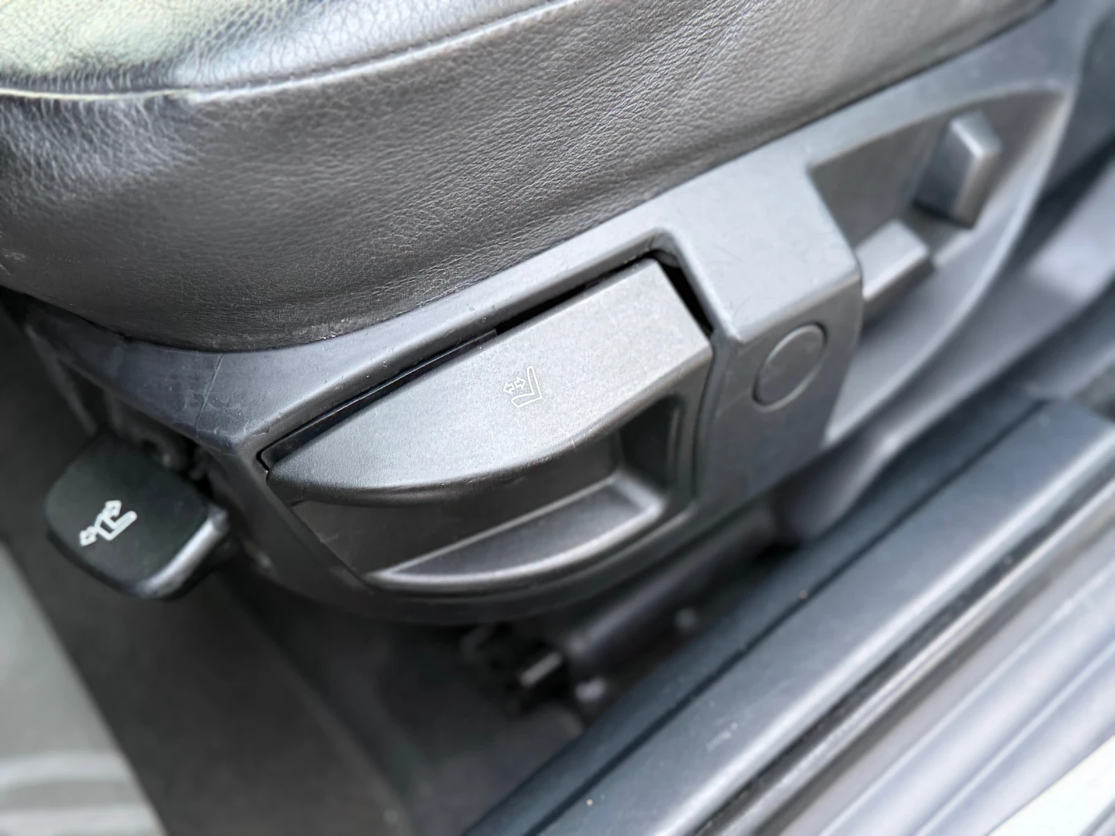 BMW 530 D* 2008г* FACE* Автоматик* Топ Състояние* , снимка 9 - Автомобили и джипове - 53880237