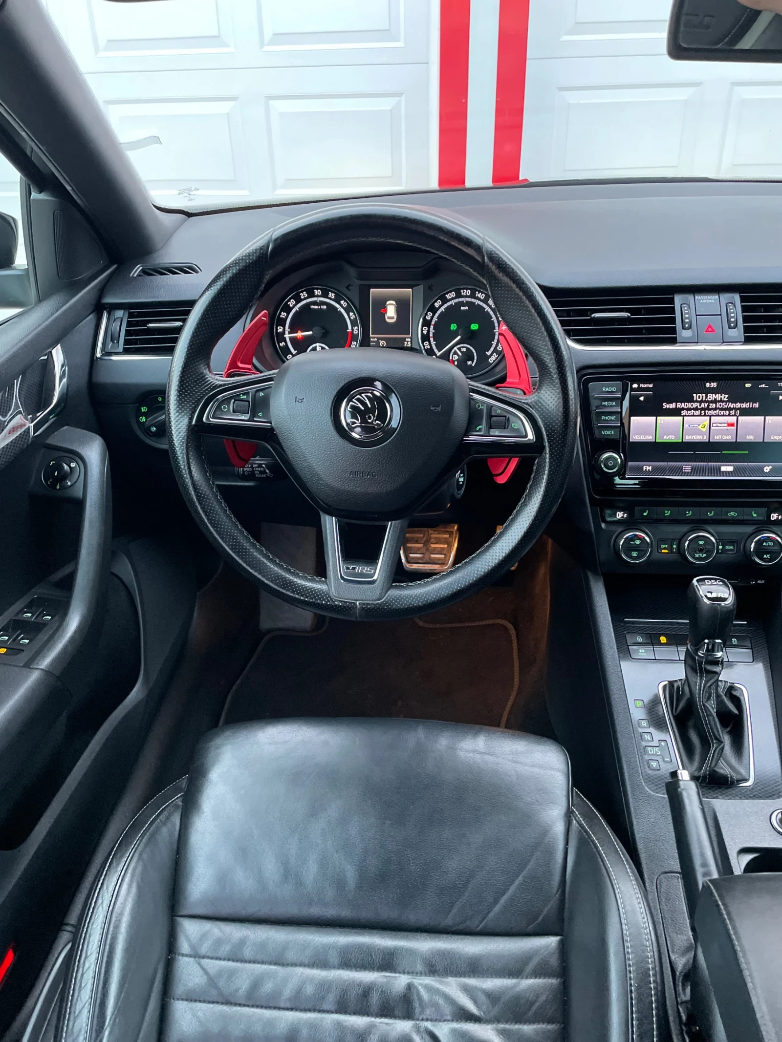 Skoda Octavia 2.0 VRS DSG SWISS, снимка 13 - Автомобили и джипове - 53995381