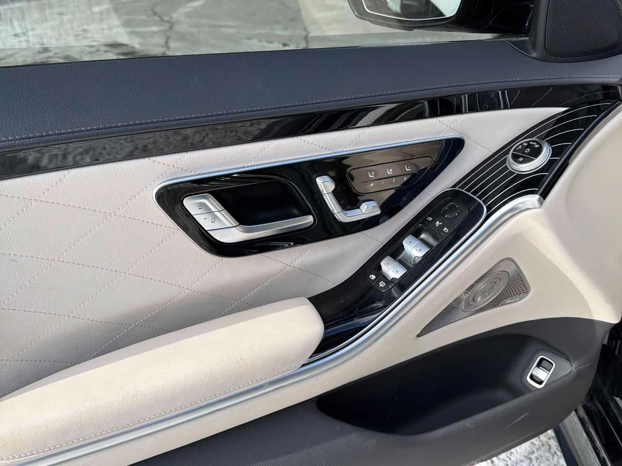 Mercedes-Benz S 580 ПАНОРАМА/ДИСТРОНИК/360/HUD/ОБДУХВАНЕ, снимка 14 - Автомобили и джипове - 54092848