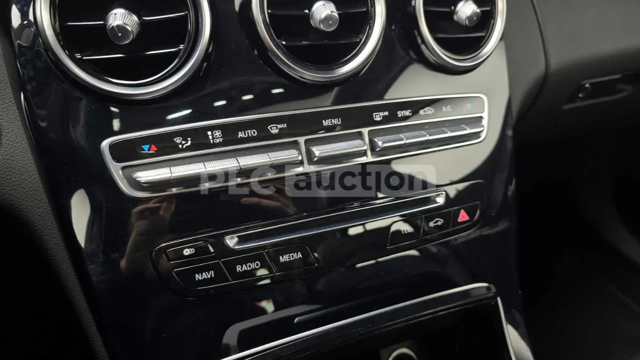 Mercedes-Benz C 200 АВТОКРЕДИТ, снимка 14 - Автомобили и джипове - 54158755