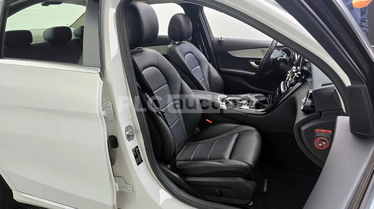 Mercedes-Benz C 200 АВТОКРЕДИТ, снимка 9 - Автомобили и джипове - 54158755