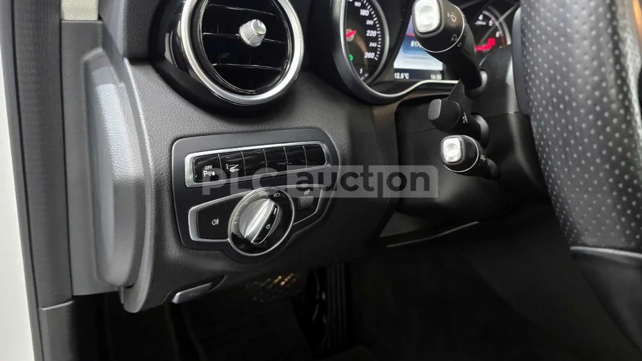 Mercedes-Benz C 200 АВТОКРЕДИТ, снимка 11 - Автомобили и джипове - 54158755