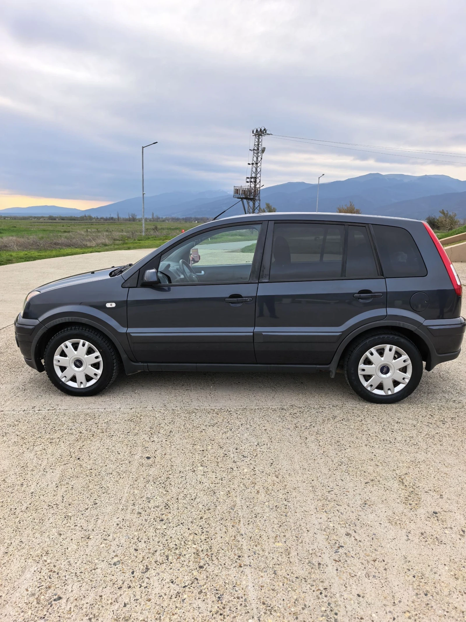 Ford Fusion, снимка 8 - Автомобили и джипове - 54188134