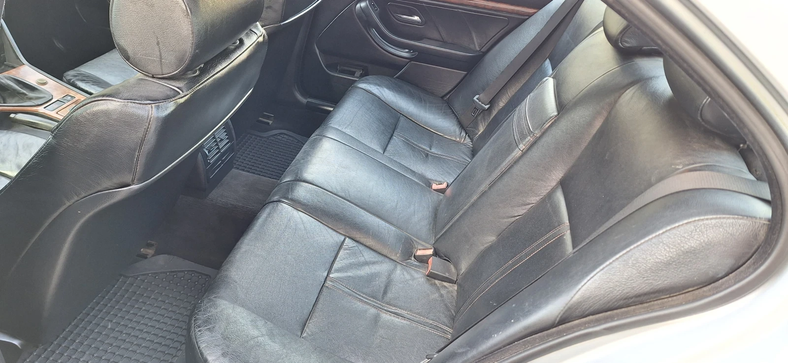 BMW 525, снимка 6 - Автомобили и джипове - 54479346