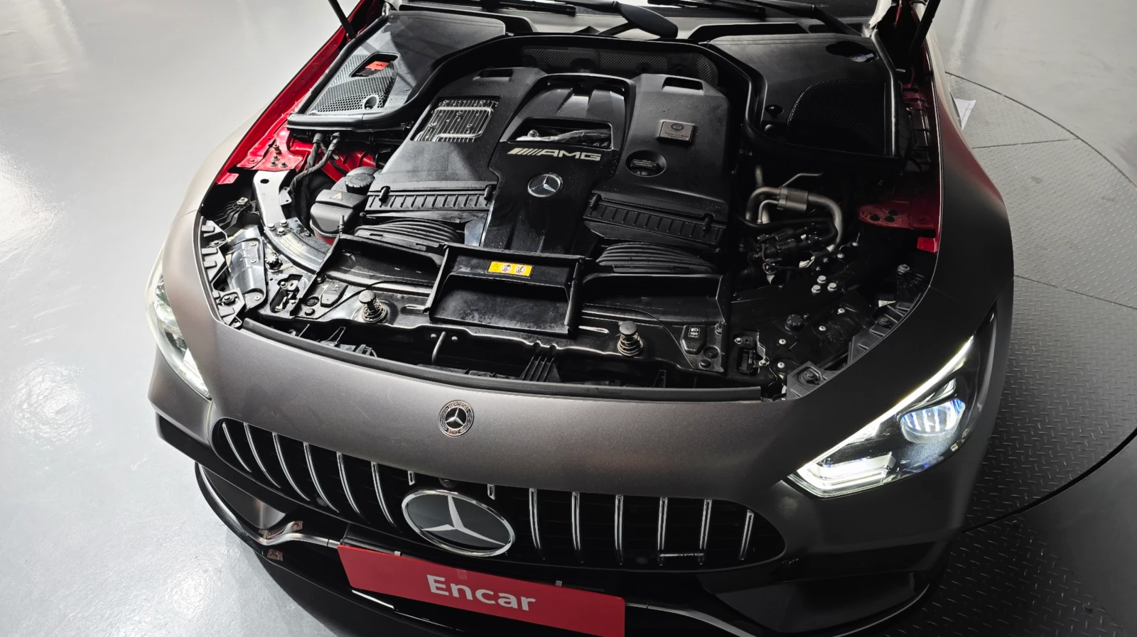 Mercedes-Benz AMG GT АВТОКРЕДИТ* ЦЕНА БЕЗ АНАЛОГ* , снимка 4 - Автомобили и джипове - 54562925