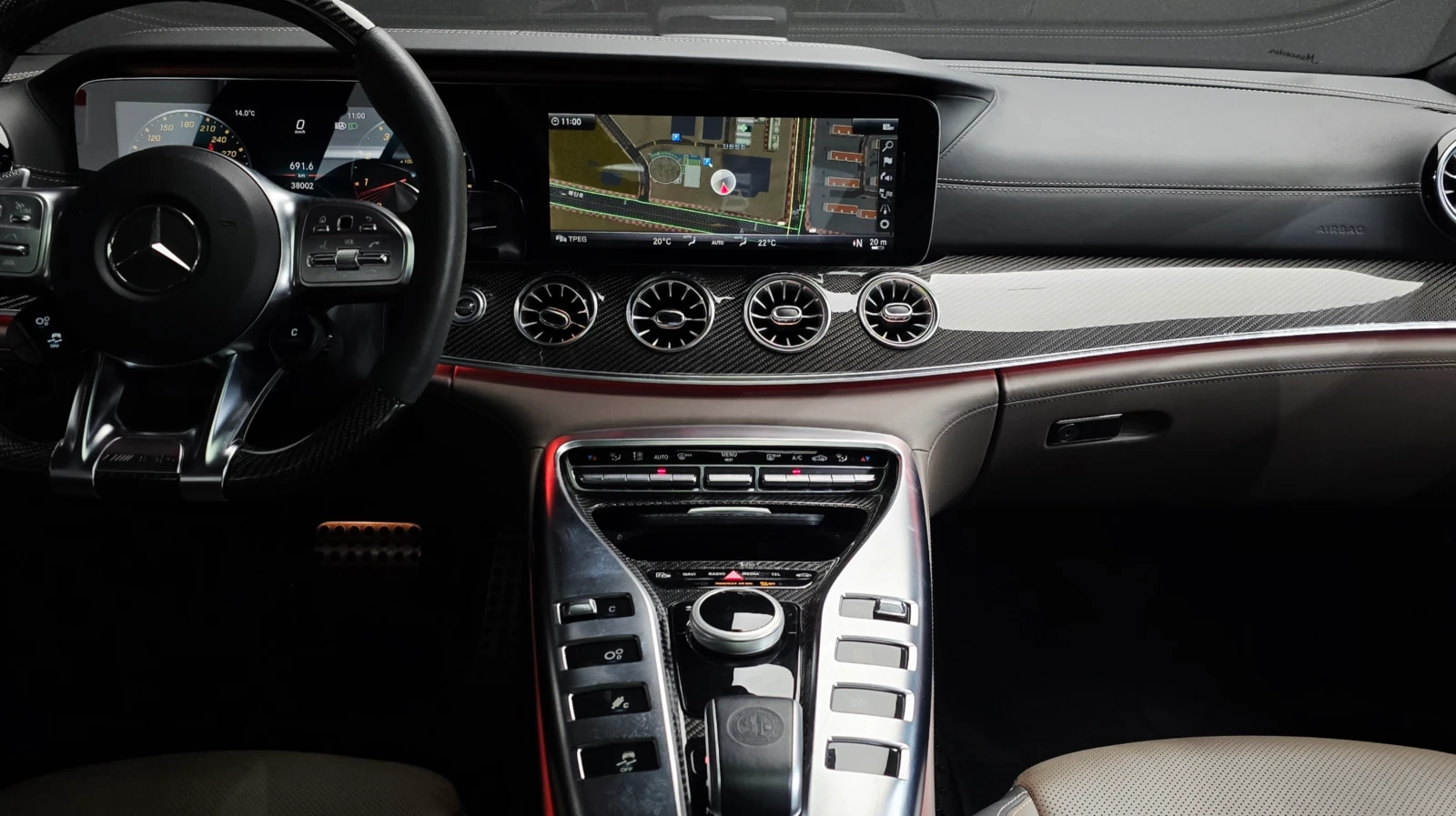 Mercedes-Benz AMG GT АВТОКРЕДИТ* ЦЕНА БЕЗ АНАЛОГ* , снимка 12 - Автомобили и джипове - 54562925