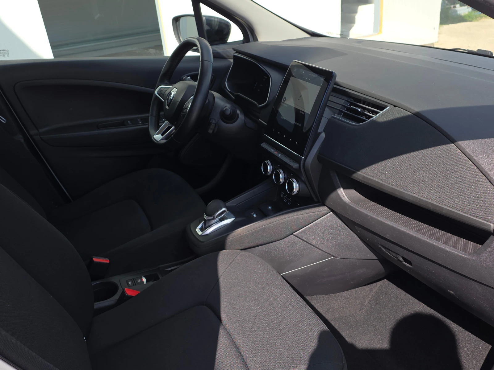 Renault Zoe R110 52 Kwh CCS, снимка 13 - Автомобили и джипове - 54596279