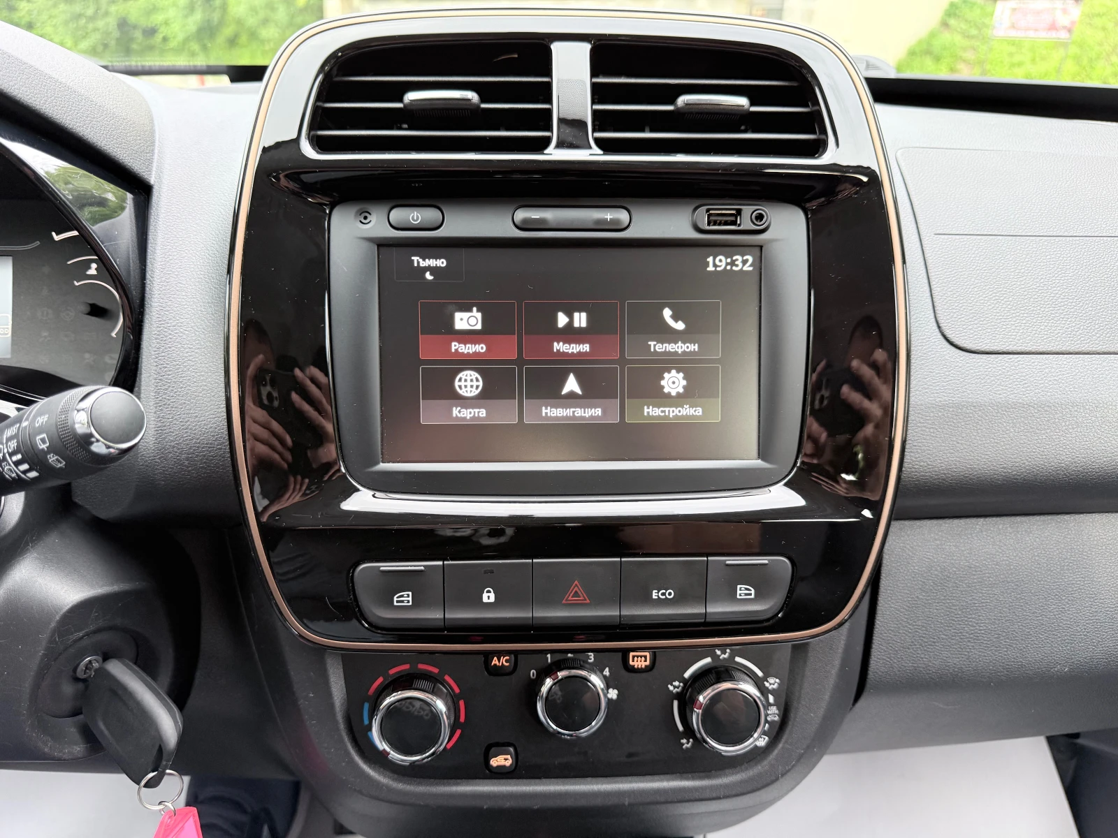 Dacia Spring EXTREME* 65* В ГАРАНЦИЯ* Лизинг* , снимка 13 - Автомобили и джипове - 54675062
