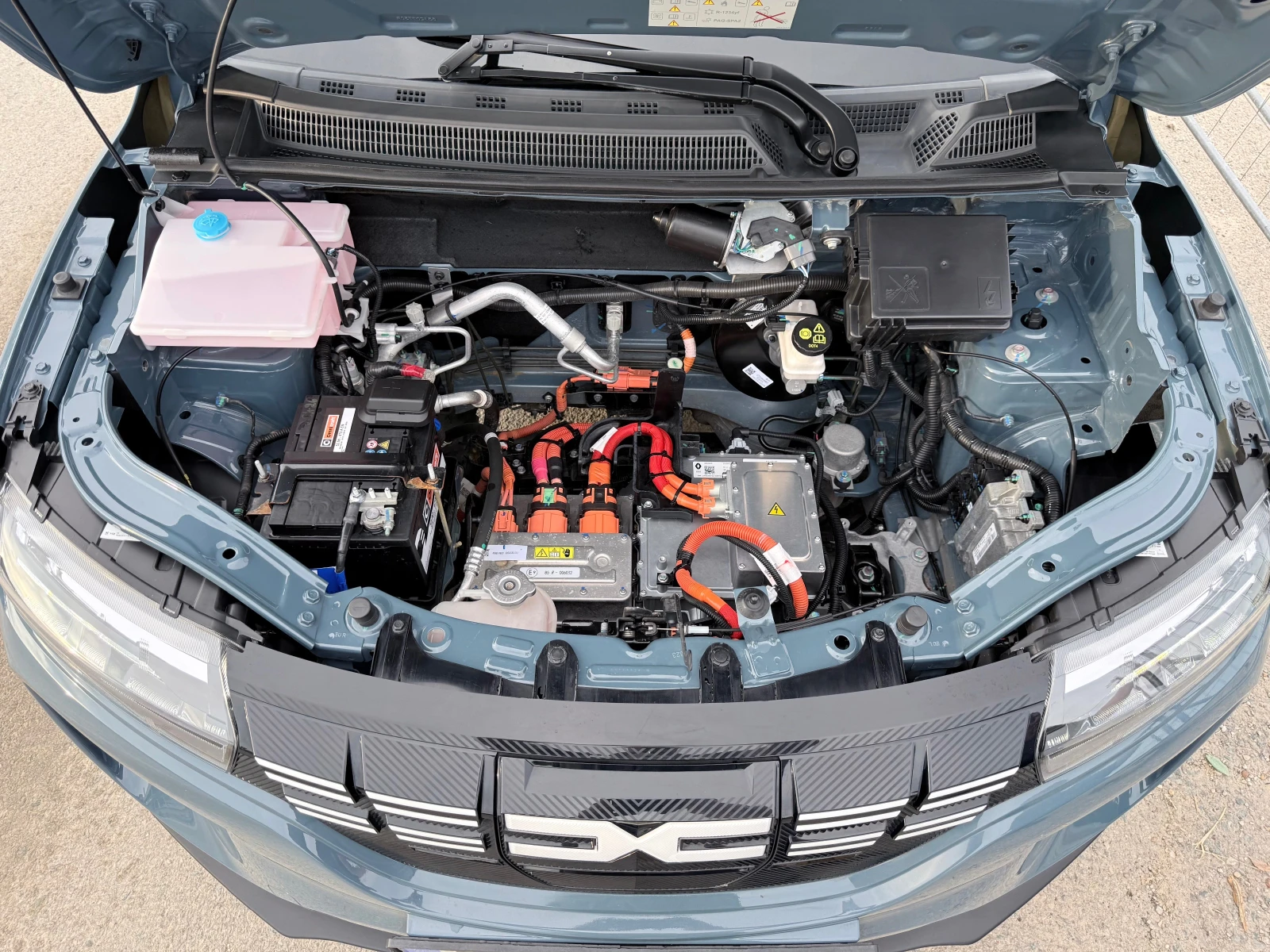 Dacia Spring EXTREME* 65* В ГАРАНЦИЯ* Лизинг* , снимка 17 - Автомобили и джипове - 54675062