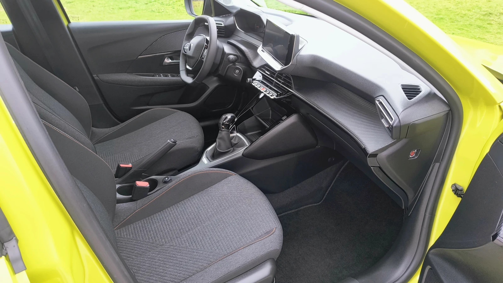 Peugeot 208 Style-гаранция-НОВ НОВ, снимка 9 - Автомобили и джипове - 54952710