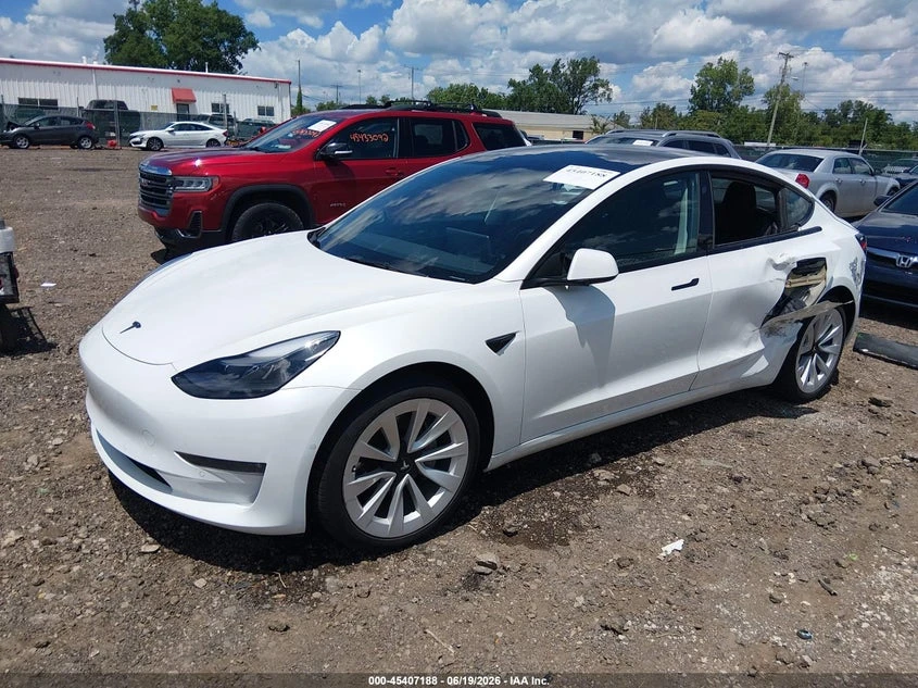 Tesla Model 3 Long Range Dual Motor All-Wheel Drive, снимка 2 - Автомобили и джипове - 55272142