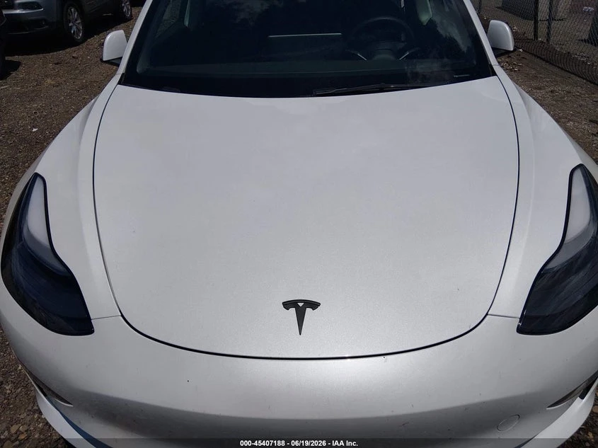 Tesla Model 3 Long Range Dual Motor All-Wheel Drive, снимка 10 - Автомобили и джипове - 55272142