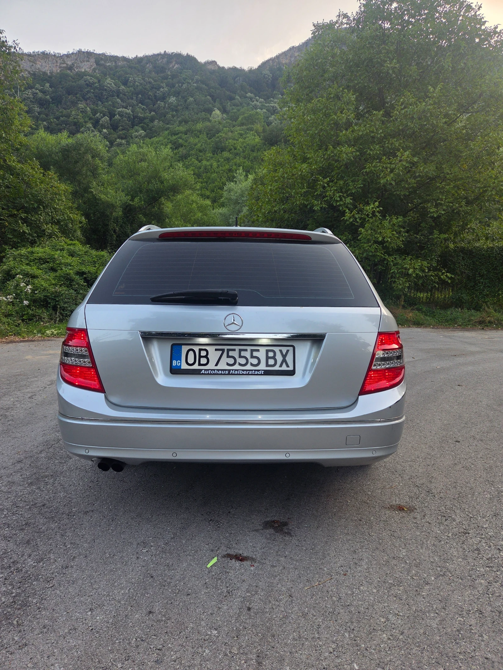 Mercedes-Benz C 180, снимка 4 - Автомобили и джипове - 55427079