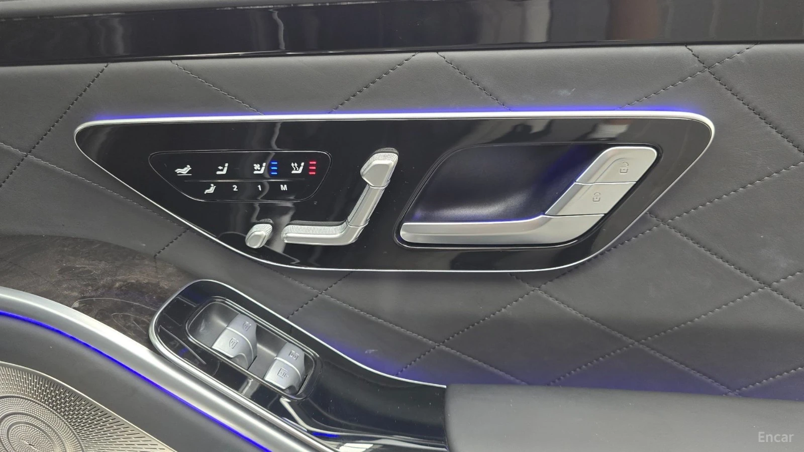 Mercedes-Benz S 580 L* 4MATIC* TV* МАСАЖИ* ПАНО* ПОДГРЕВ* ОБДУХВАНЕ* F, снимка 16 - Автомобили и джипове - 55684269