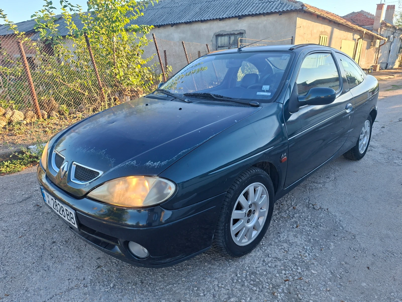 Renault Megane, снимка 3 - Автомобили и джипове - 56017242