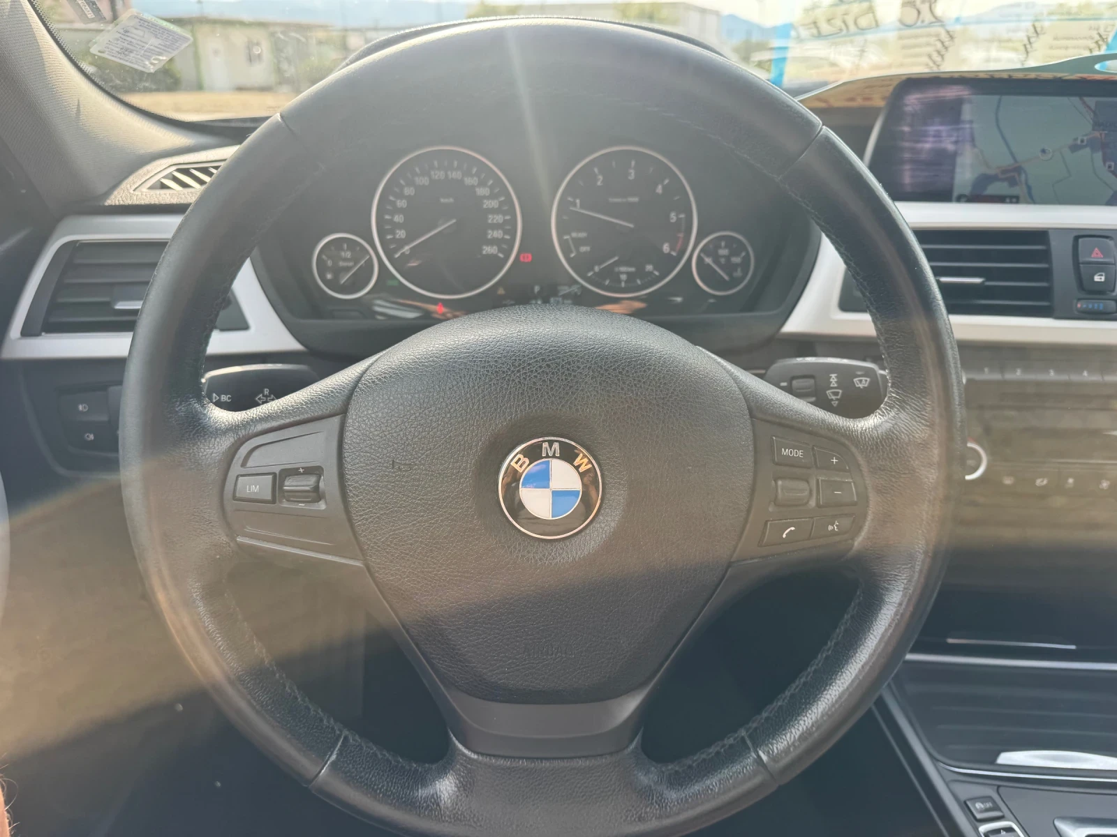 BMW 320 2.0 D 184 кс, снимка 10 - Автомобили и джипове - 56136857