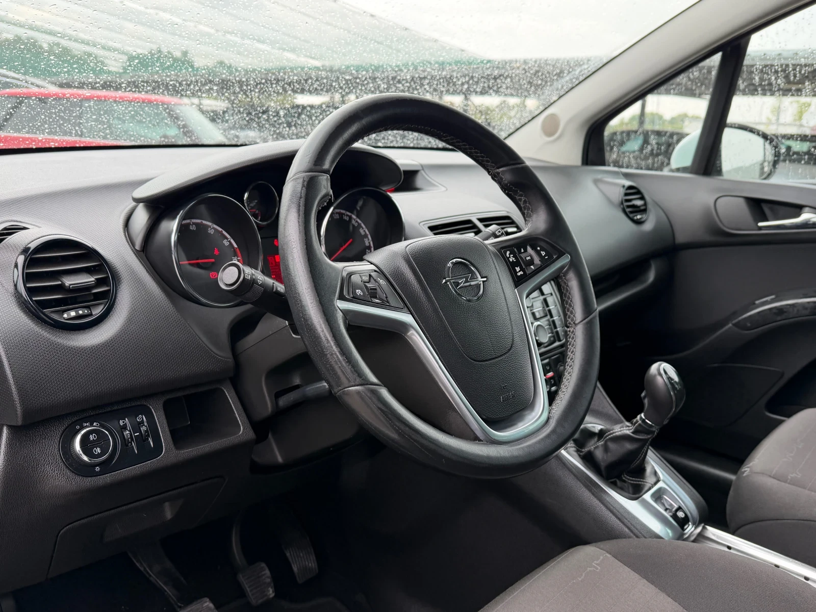 Opel Meriva 1.4i ГАЗ БЕЗНИН ИТАЛИЯ , снимка 7 - Автомобили и джипове - 56265110