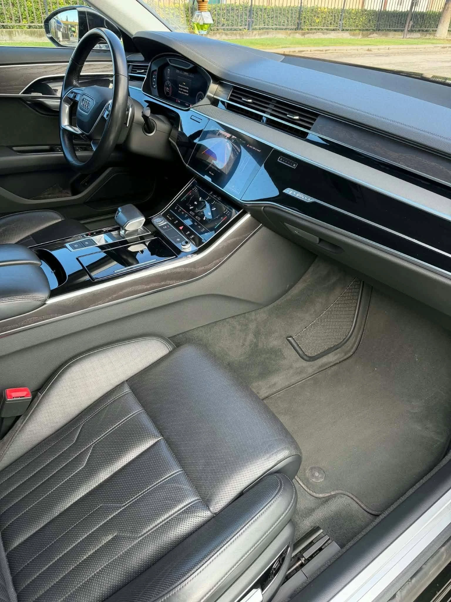 Audi A8 Готов лизинг , снимка 13 - Автомобили и джипове - 56557889