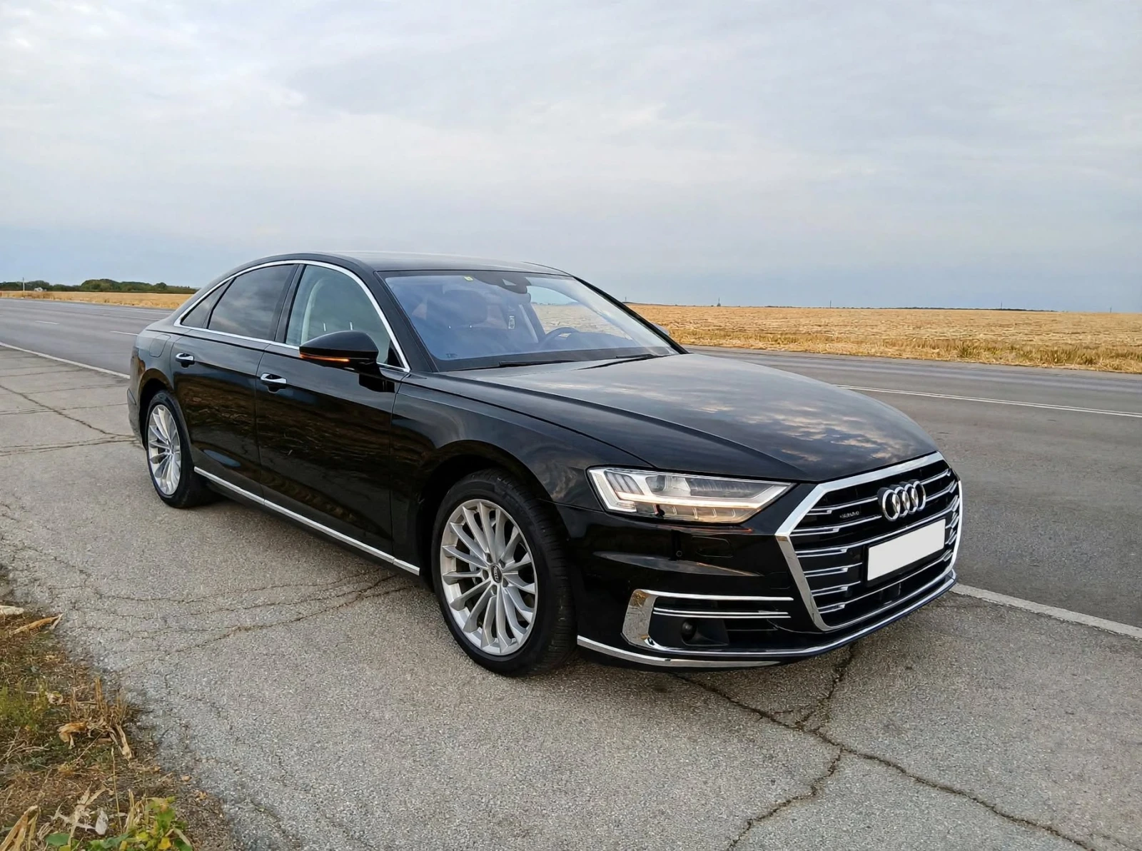 Audi A8 Готов лизинг , снимка 9 - Автомобили и джипове - 56557889