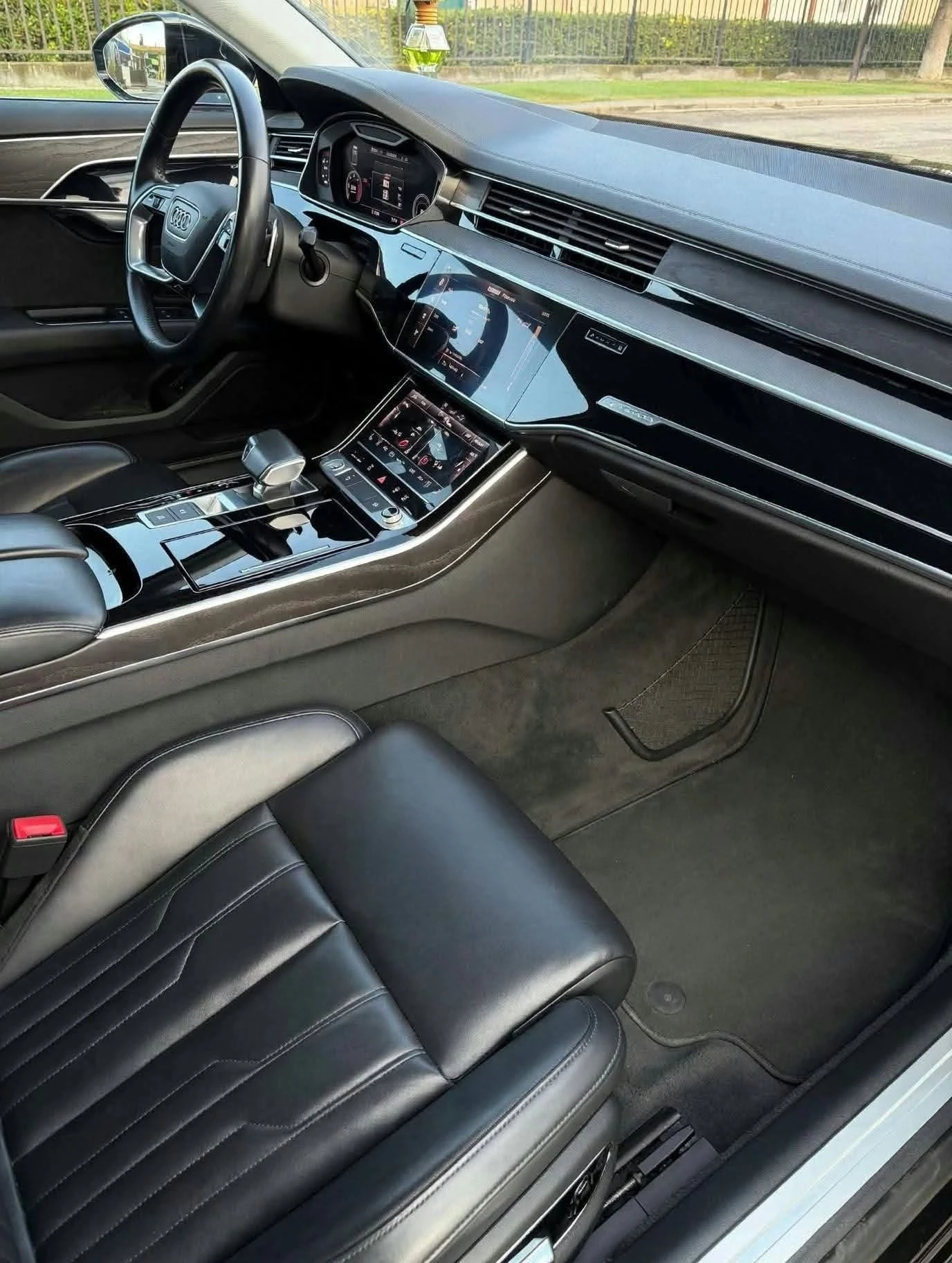 Audi A8 Готов лизинг , снимка 15 - Автомобили и джипове - 56557889